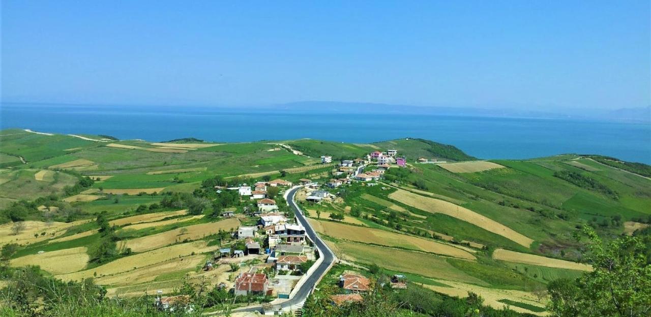 Duplex Seaview Condo Durrës Buitenkant foto